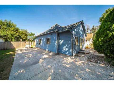 304 Cameron Street