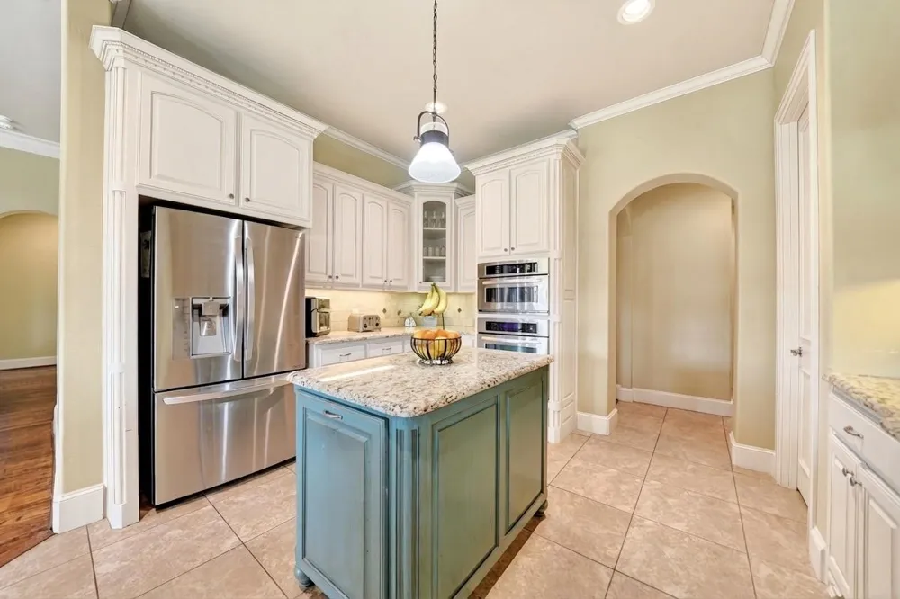 409 Settlers Ridge Drive Keller, TX 76248