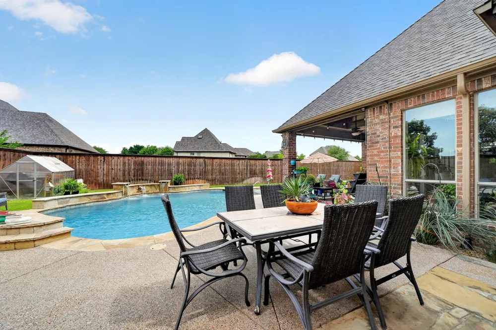 409 Settlers Ridge Drive Keller, TX 76248