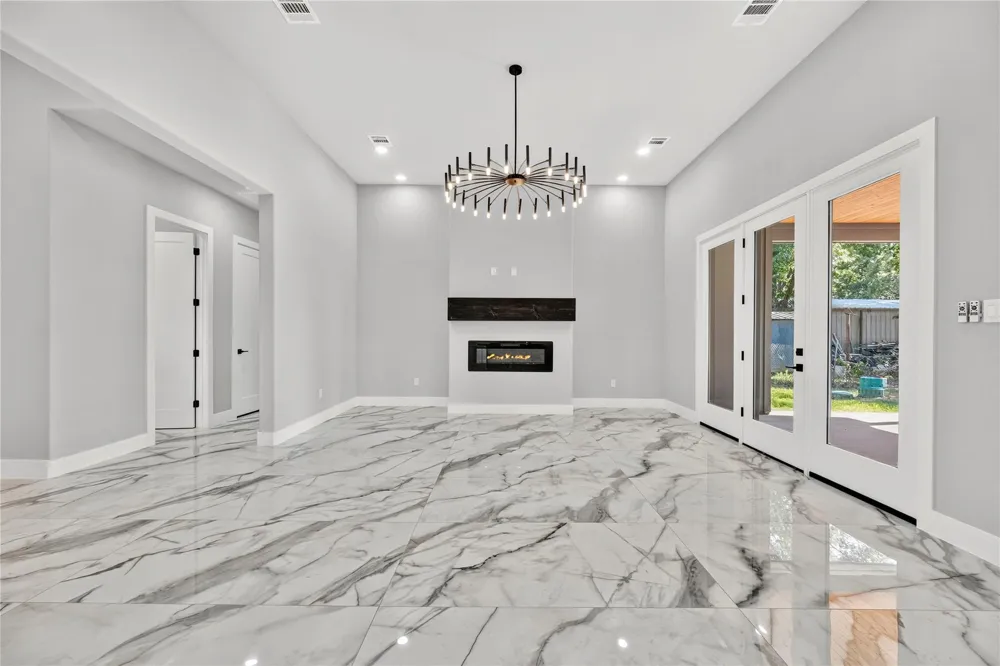 26819 South Creek Drive Magnolia, TX 77354