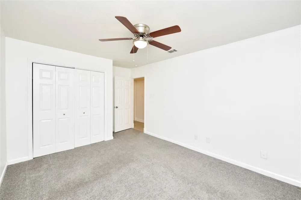 2207 Woodglen Drive Missouri City, TX 77489