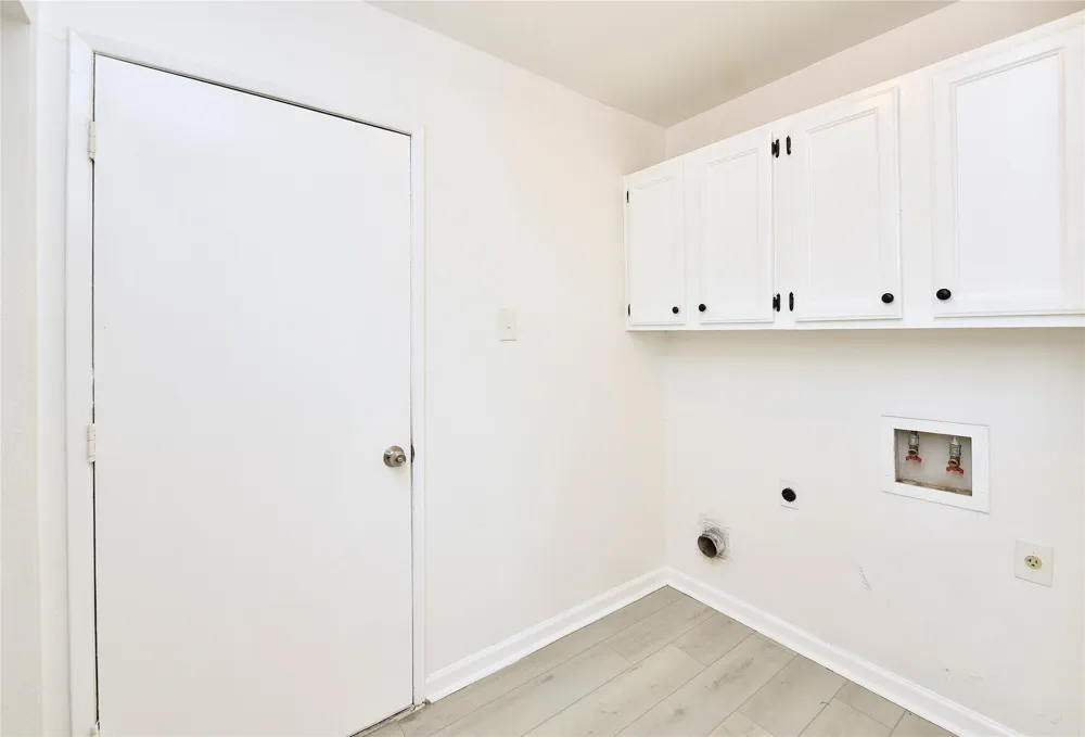 2207 Woodglen Drive Missouri City, TX 77489