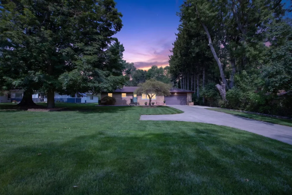 3190 Horton Road Jackson, MI 49203