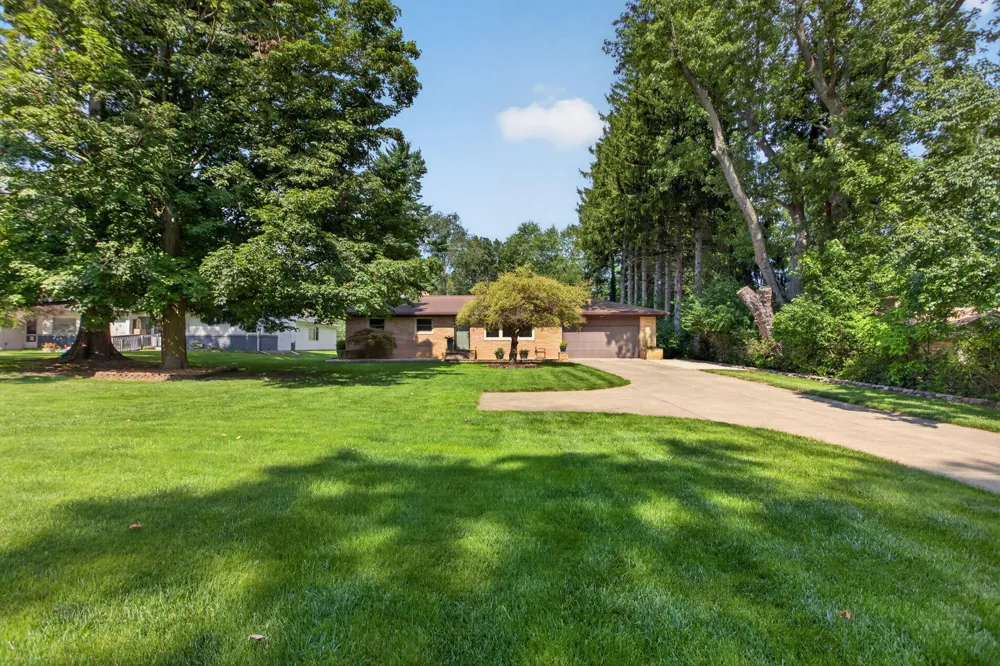 3190 Horton Road Jackson, MI 49203