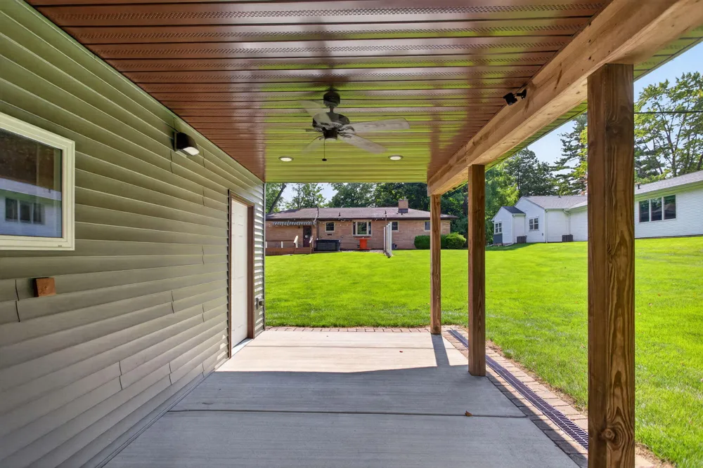 3190 Horton Road Jackson, MI 49203