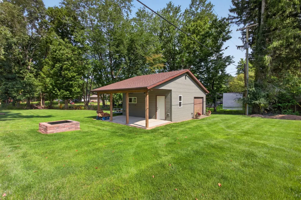3190 Horton Road Jackson, MI 49203