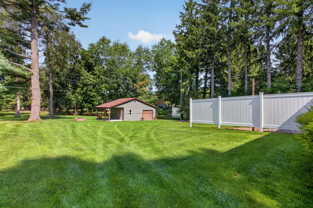 3190 Horton Road Jackson, MI 49203