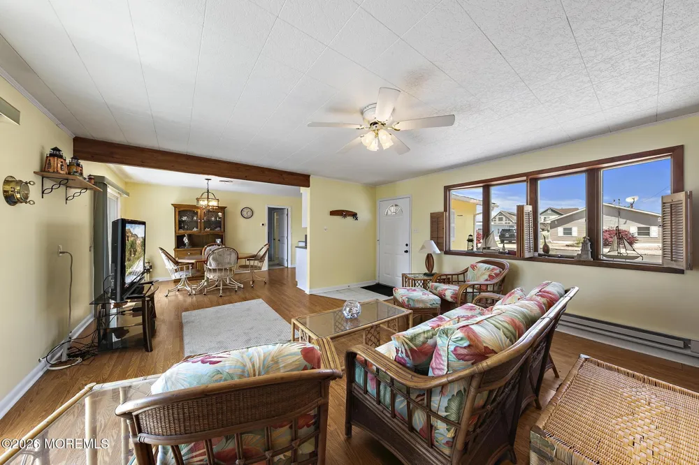 15 Lake Singleton Court Little Egg Harbor, NJ 08087