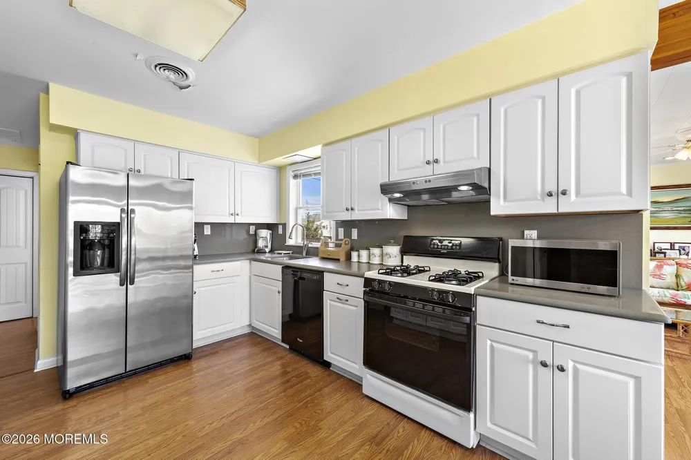15 Lake Singleton Court Little Egg Harbor, NJ 08087