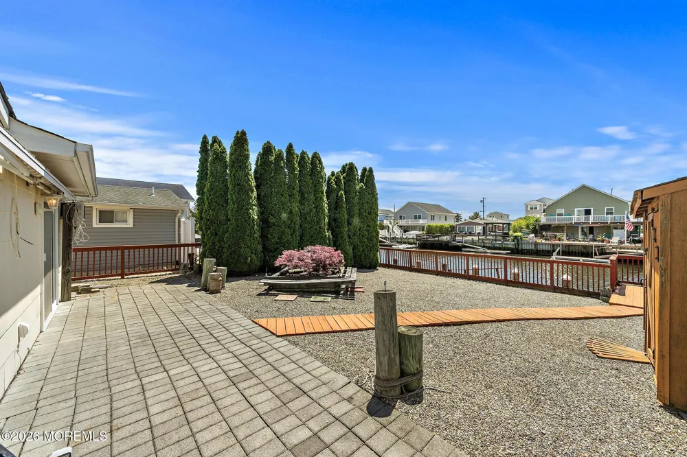 15 Lake Singleton Court Little Egg Harbor, NJ 08087