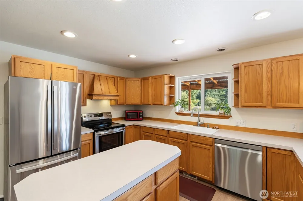 150 Pleasant Hill Road Chehalis, WA 98532