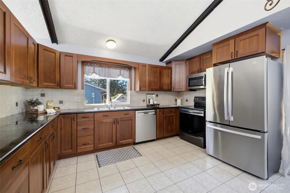 29821 47th Place S Auburn, WA 98001