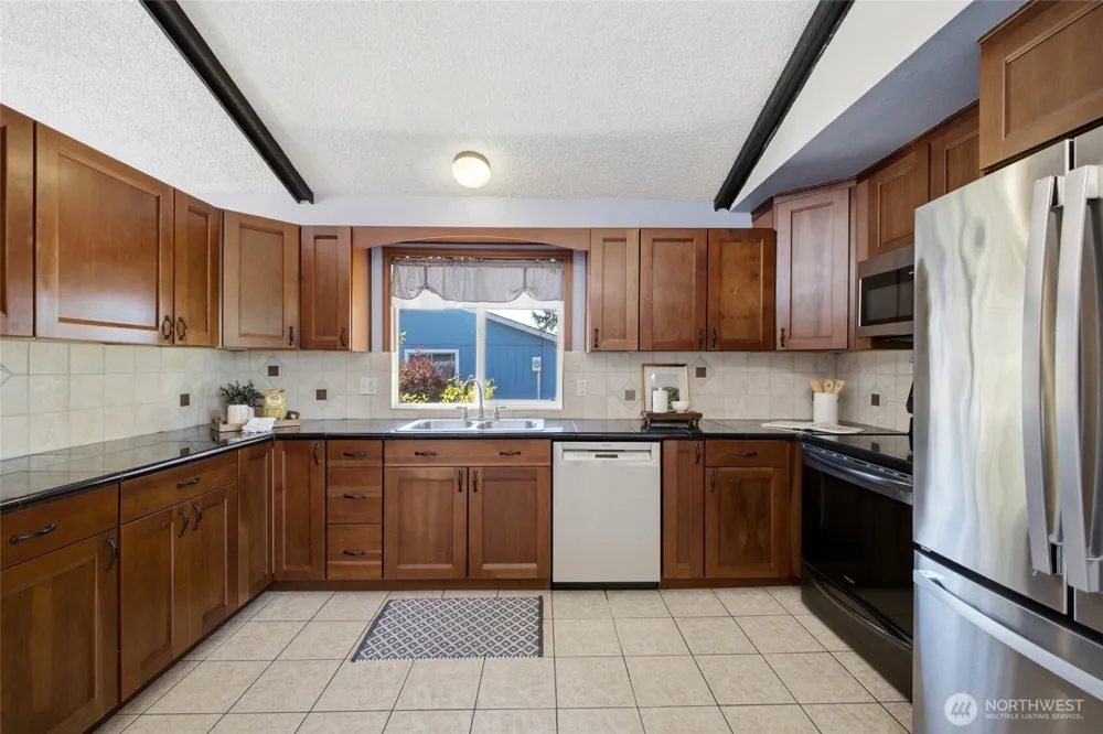 29821 47th Place S Auburn, WA 98001
