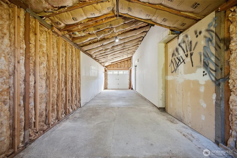 29821 47th Place S Auburn, WA 98001