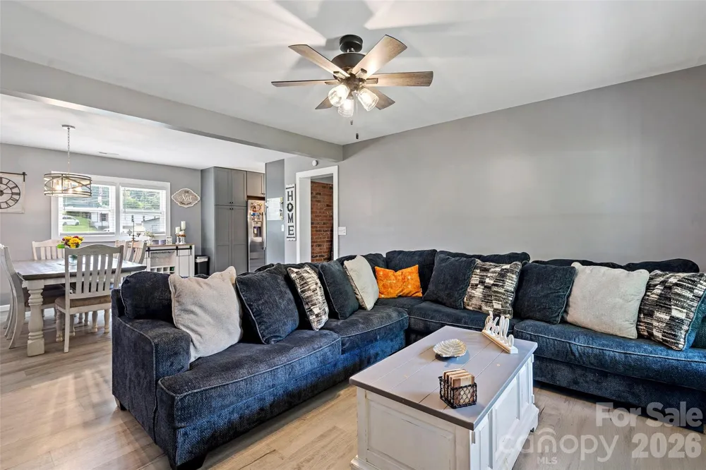 204 Quail Hollow Road Marion, NC 28752