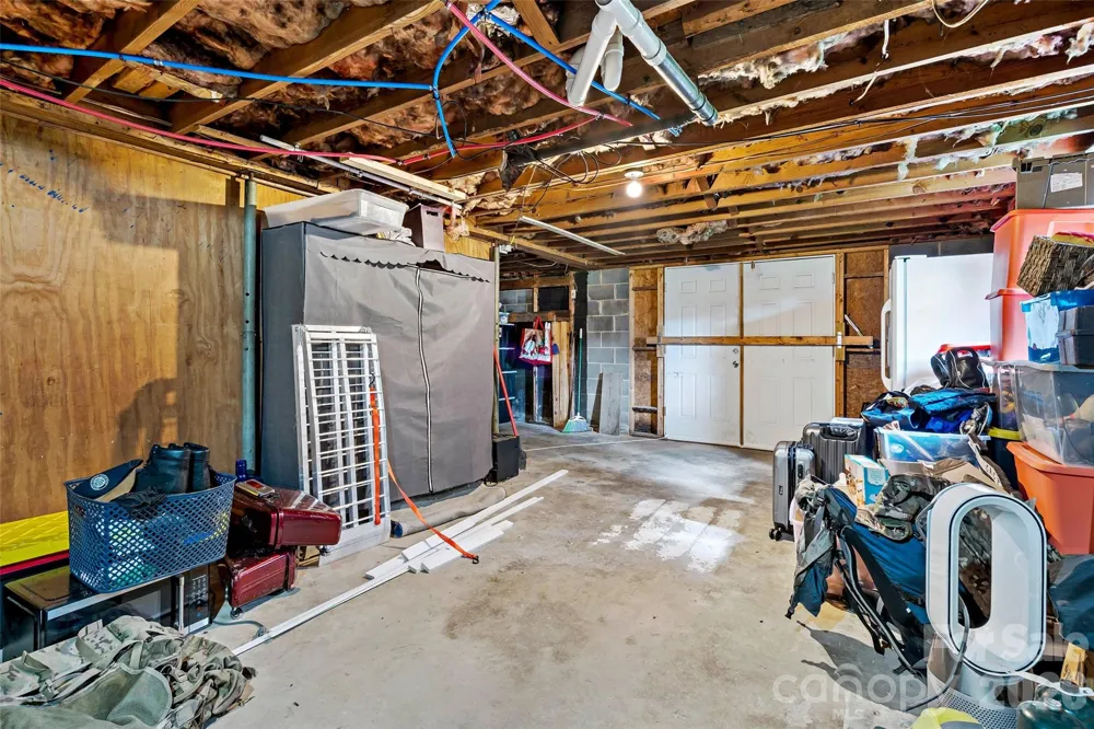 204 Quail Hollow Road Marion, NC 28752