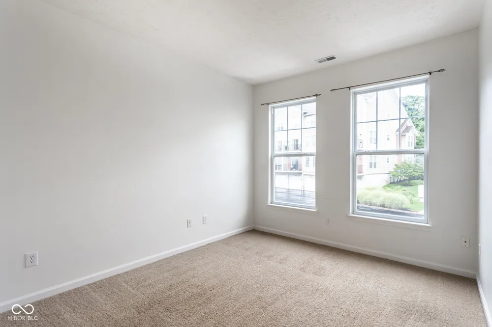 1109 Reserve Way Indianapolis, IN 46220