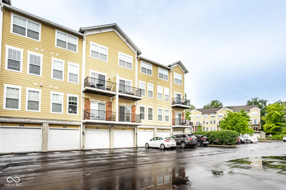 1109 Reserve Way Indianapolis, IN 46220