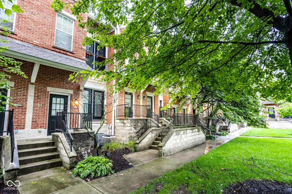 1109 Reserve Way Indianapolis, IN 46220