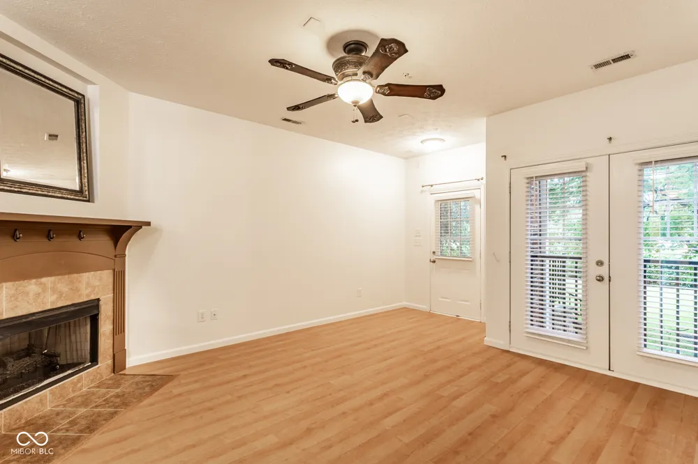 1109 Reserve Way Indianapolis, IN 46220
