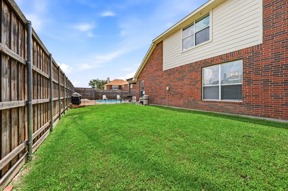 6528 Stewart Boulevard The Colony, TX 75056