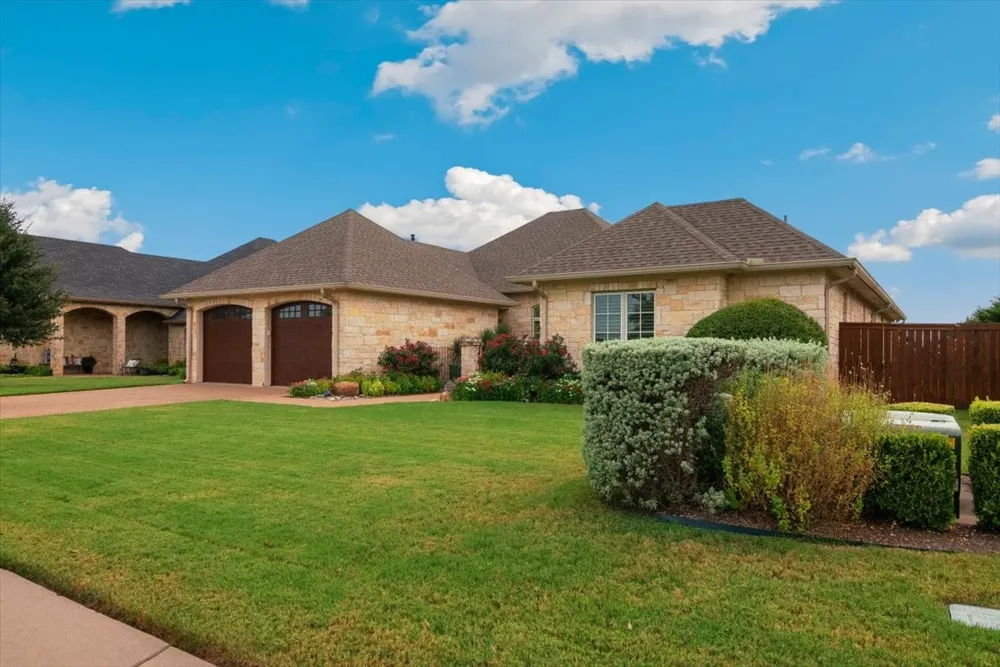 1608 Ridgewood Drive Waco, TX 76710