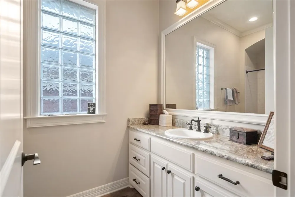 1608 Ridgewood Drive Waco, TX 76710