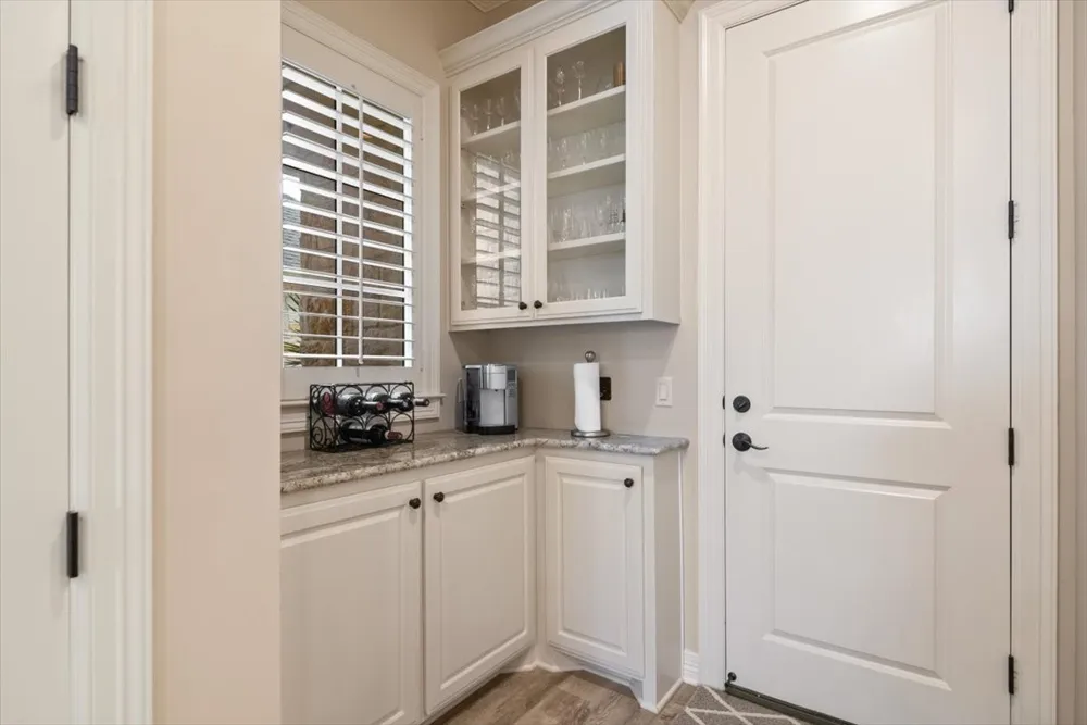 1608 Ridgewood Drive Waco, TX 76710