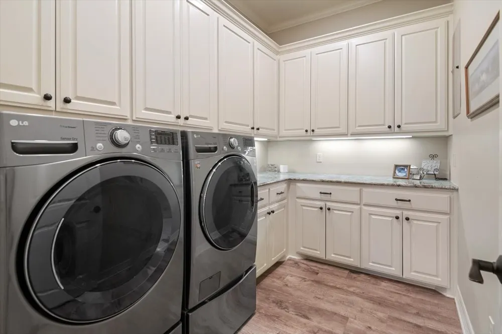 1608 Ridgewood Drive Waco, TX 76710