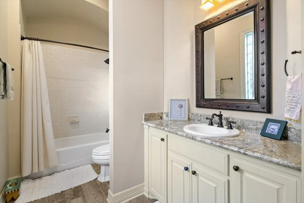 1608 Ridgewood Drive Waco, TX 76710