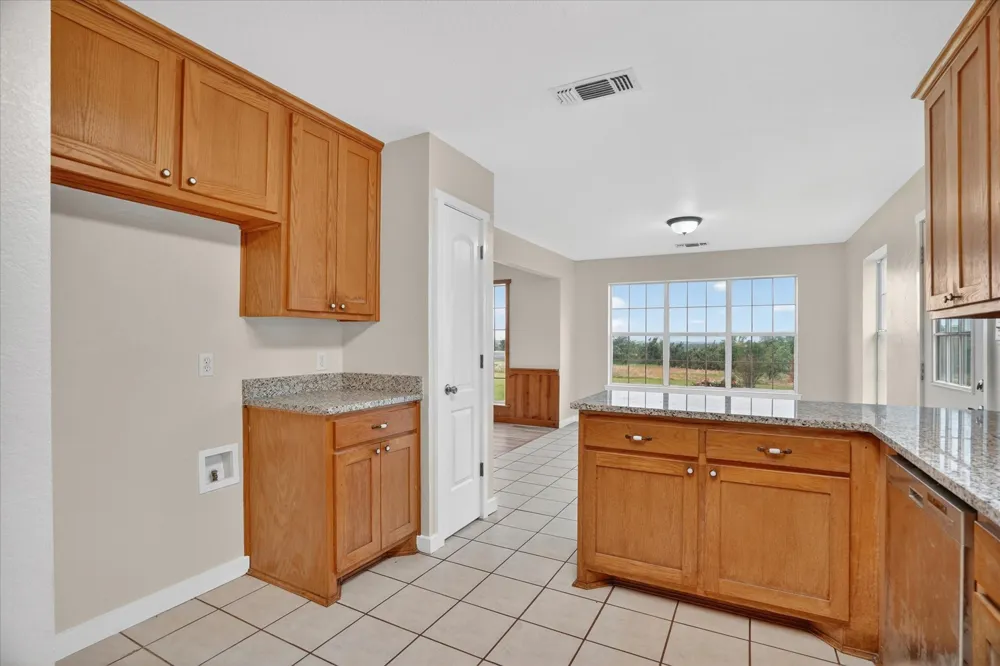 4697 Holbrook Road Springtown, TX 76082