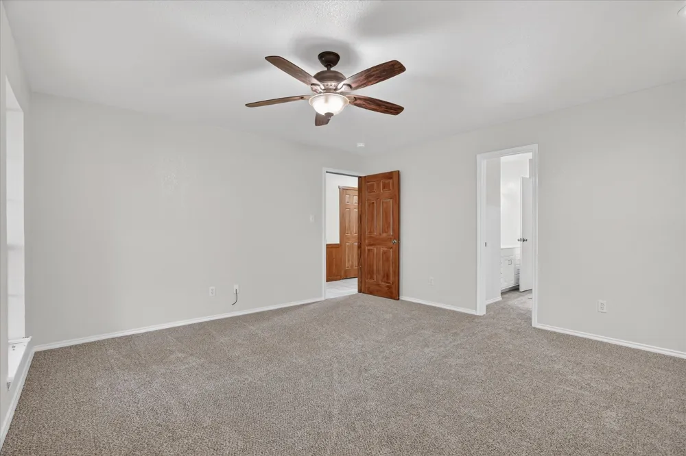 4697 Holbrook Road Springtown, TX 76082
