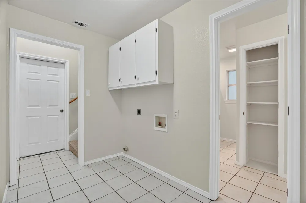 4697 Holbrook Road Springtown, TX 76082