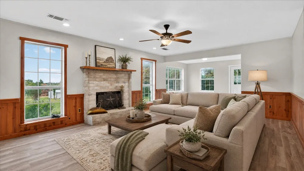 4697 Holbrook Road Springtown, TX 76082