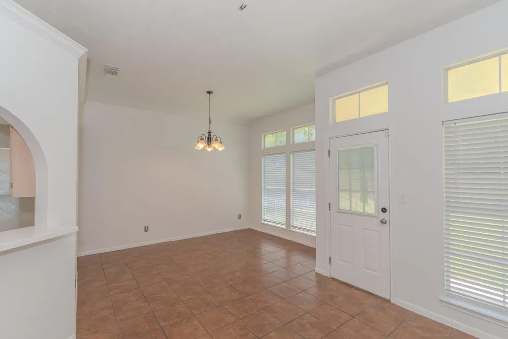 7875 Joyce Lane Beaumont, TX 77713