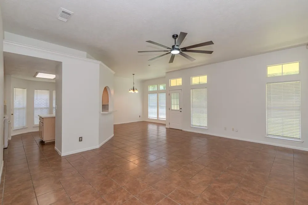 7875 Joyce Lane Beaumont, TX 77713