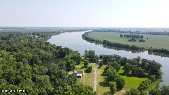 159 Oak Harbor Road Ferriday, LA 71334