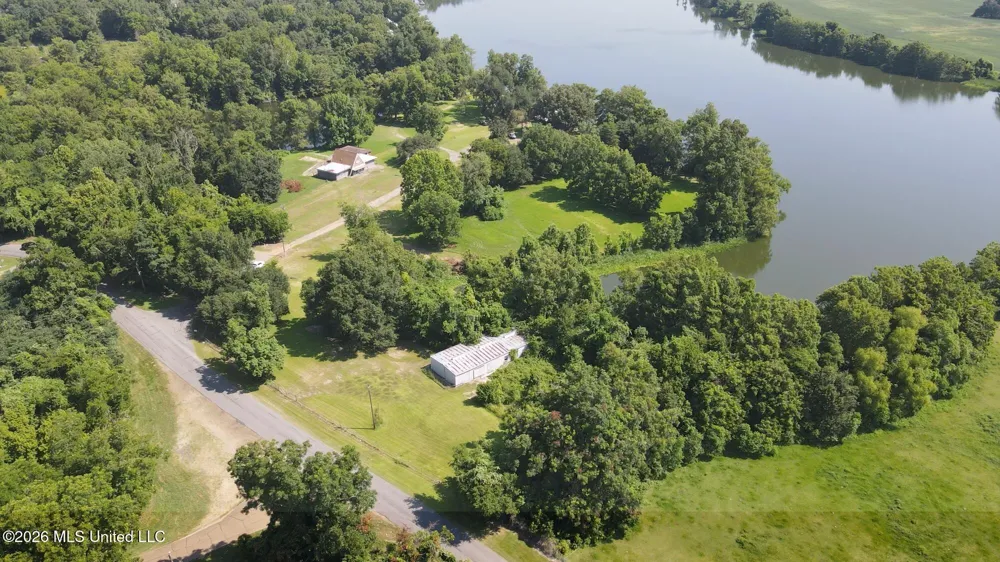 159 Oak Harbor Road Ferriday, LA 71334