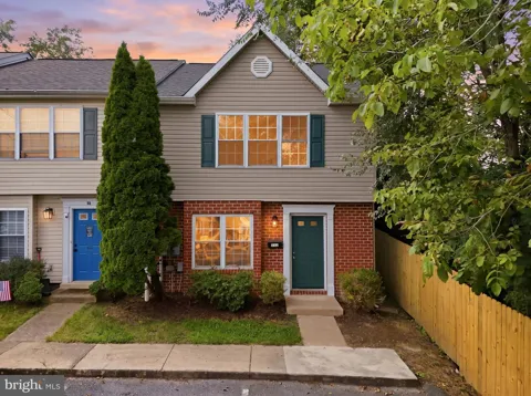 112 MUSIC COURT