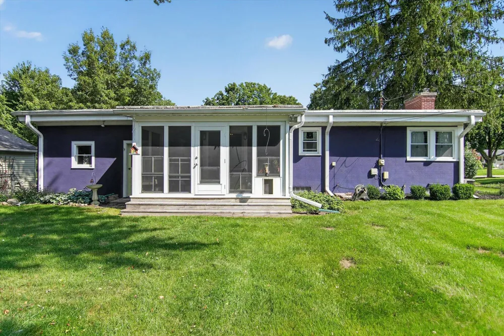 505 North Drive W Marshall, MI 49068