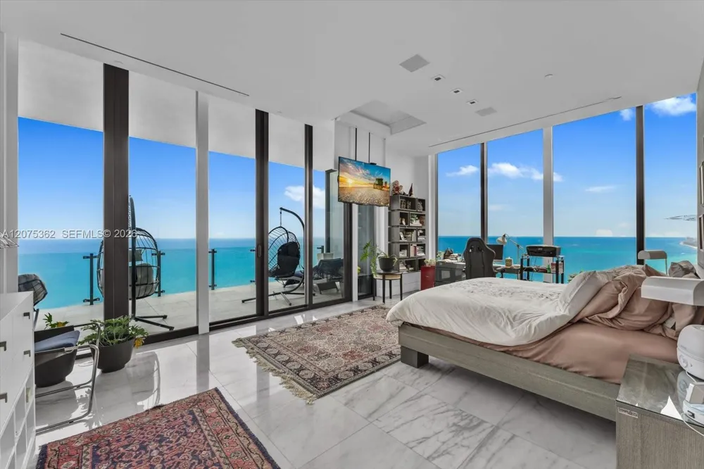 17141 Collins Ave #4201 Sunny Isles Beach, FL 33160