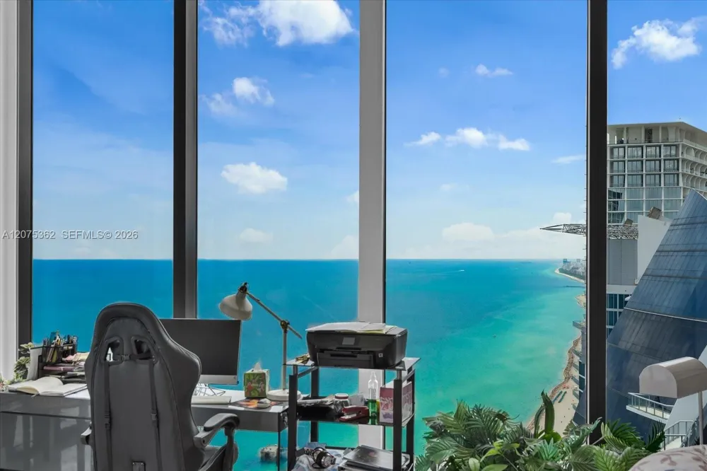 17141 Collins Ave #4201 Sunny Isles Beach, FL 33160