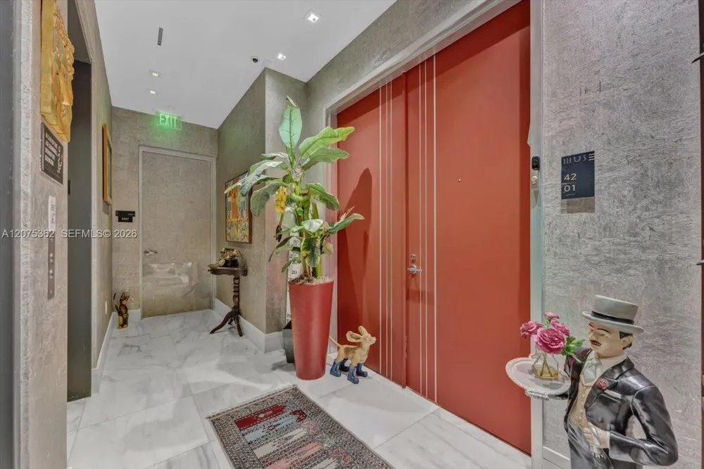 17141 Collins Ave #4201 Sunny Isles Beach, FL 33160