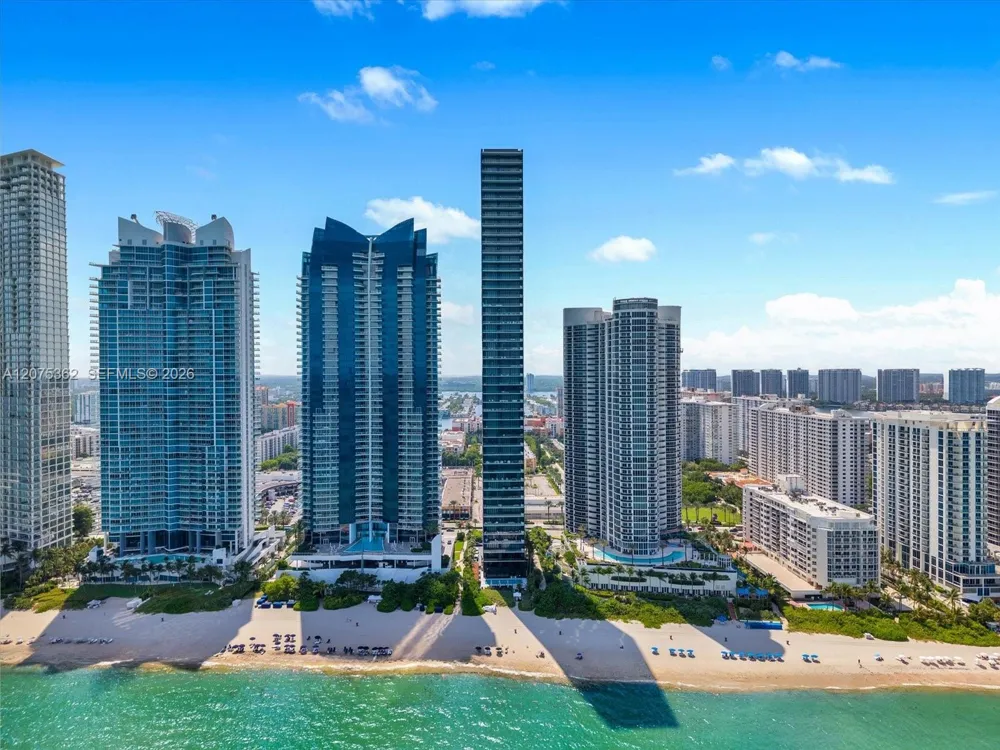 17141 Collins Ave #4201 Sunny Isles Beach, FL 33160