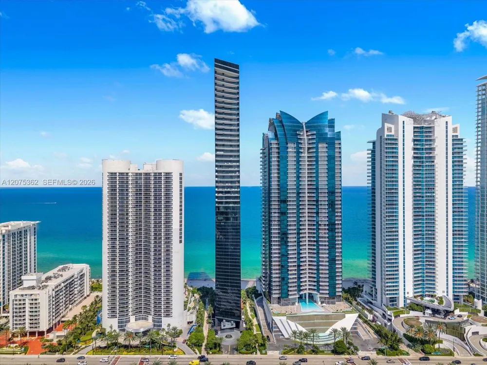 17141 Collins Ave #4201 Sunny Isles Beach, FL 33160