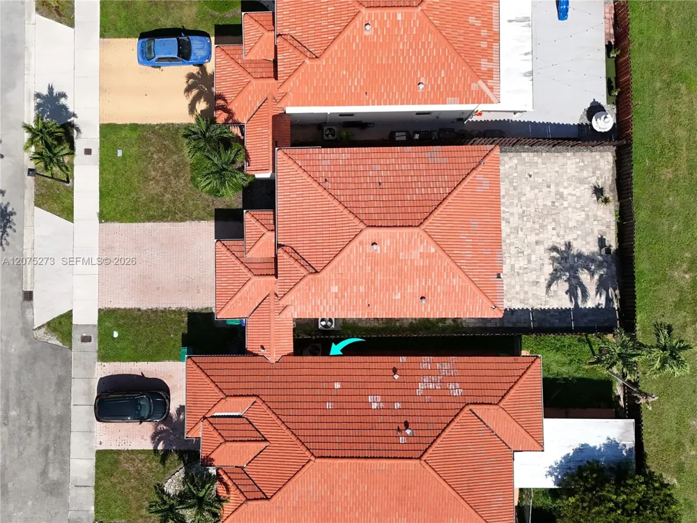 15392 SW 25th Ter Miami, FL 33185