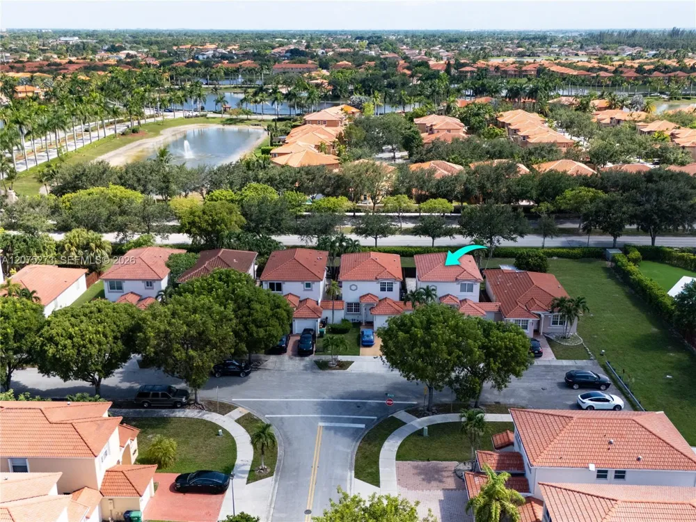 15392 SW 25th Ter Miami, FL 33185