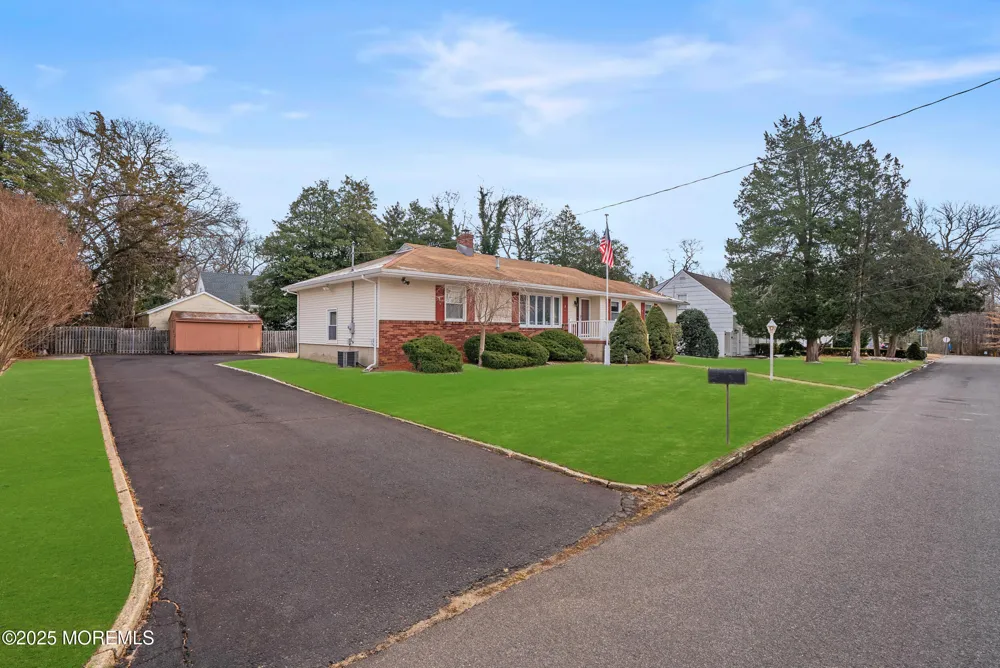 221 Belmar Avenue Oakhurst, NJ 07755
