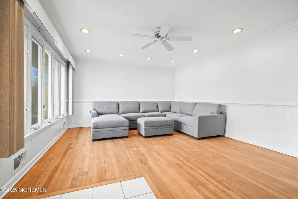 221 Belmar Avenue Oakhurst, NJ 07755