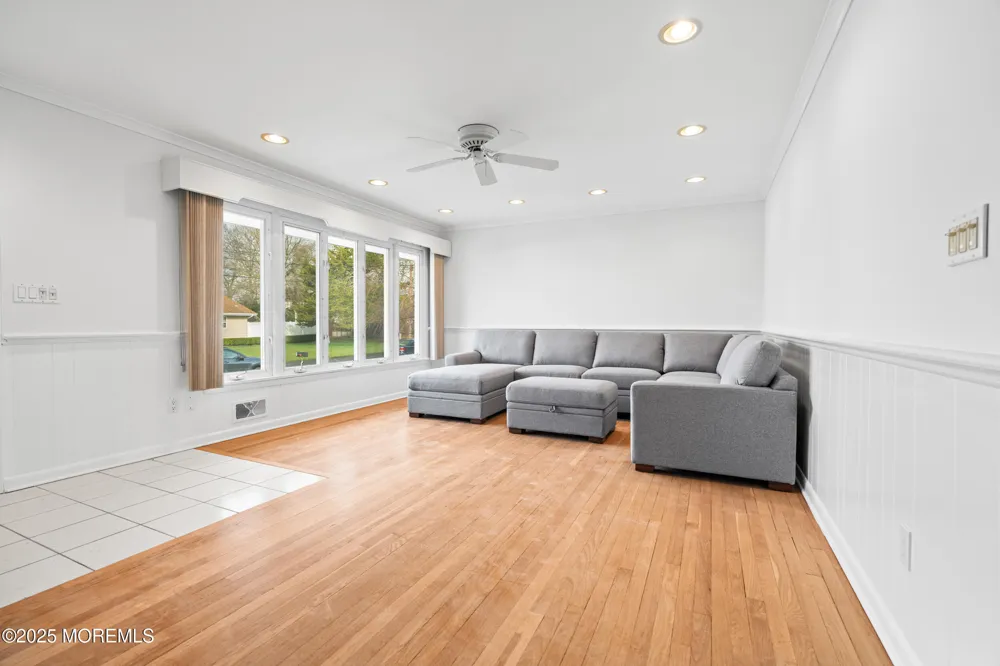 221 Belmar Avenue Oakhurst, NJ 07755